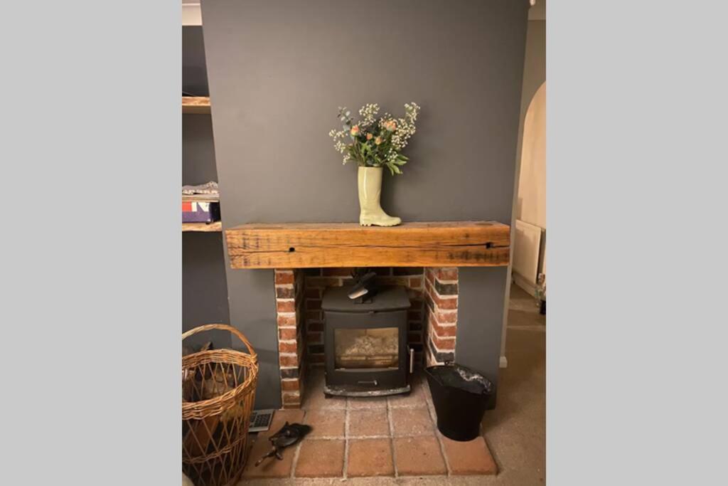 Ramblers Retreat Villa Saxthorpe Bagian luar foto